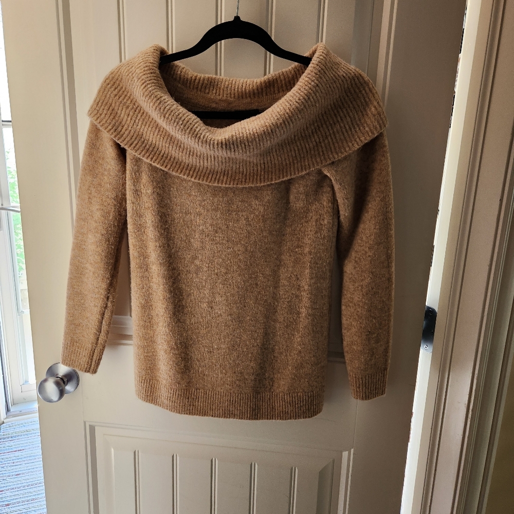 Ann Taylor LOFT Sweater